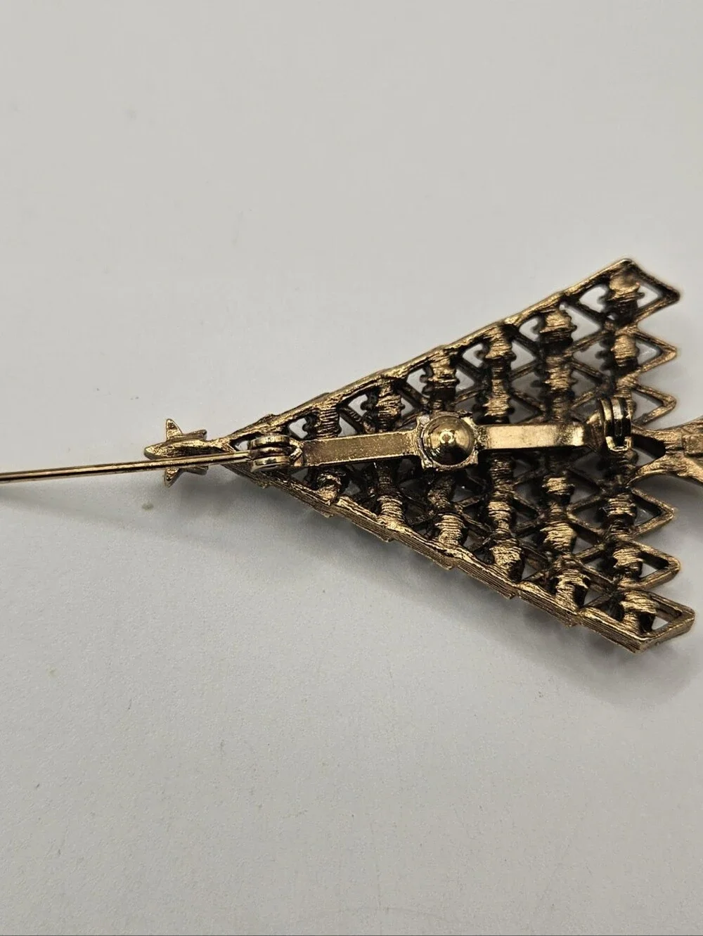 Vintage JJ Jonette Jewelry Rhinestone Christmas Tree Pin Brooch Multi-Color